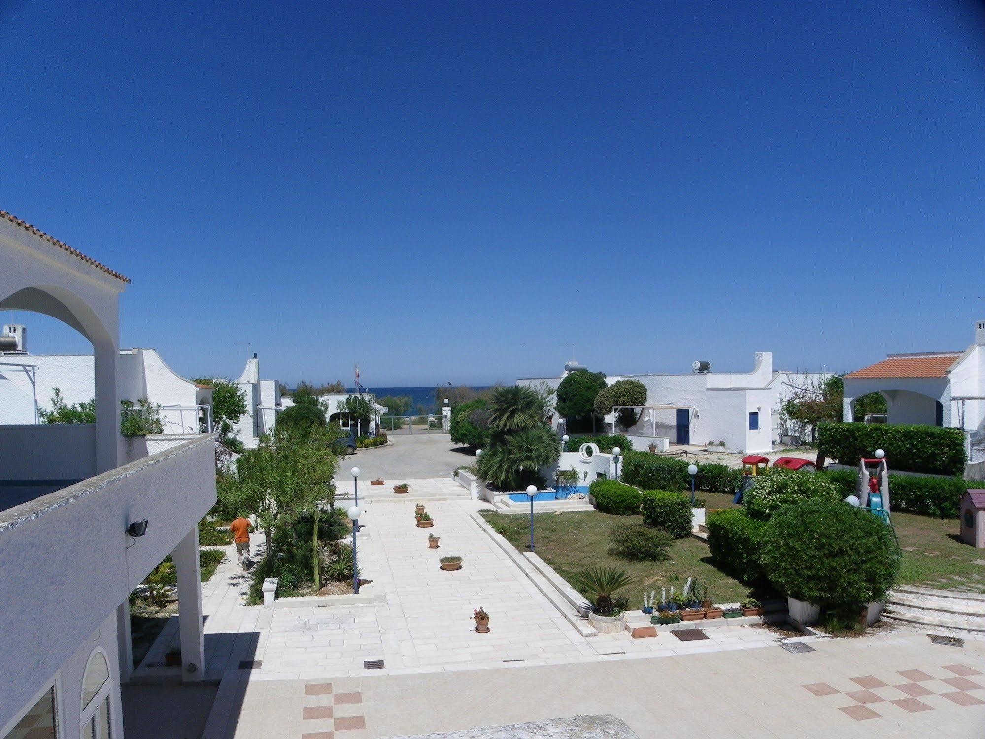 Villaggio Plaia Ostuni Exteriér fotografie